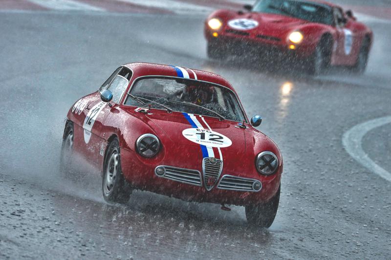 希少 洋書 『Alfa Romeo-Zagato SZ TZ』 Alfa Romeo Zagato SZ, SVZ e TZ – Coração Fortificado – Retroauto
